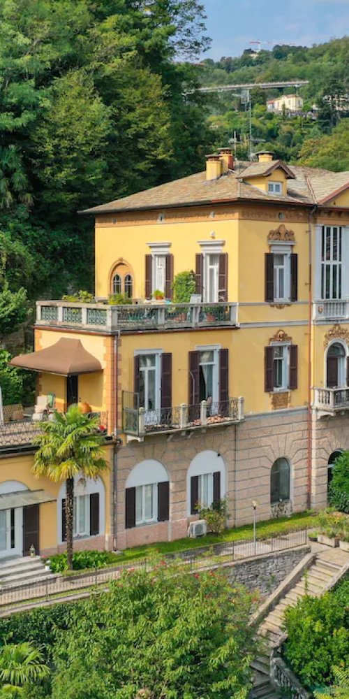 Dining atmosphere in Fino Mornasco, IT