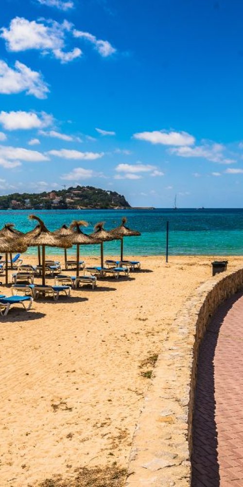 Dining ambience in Santa Ponsa