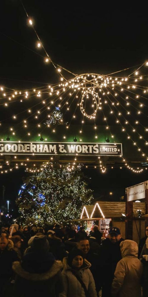 Toronto dining ambience