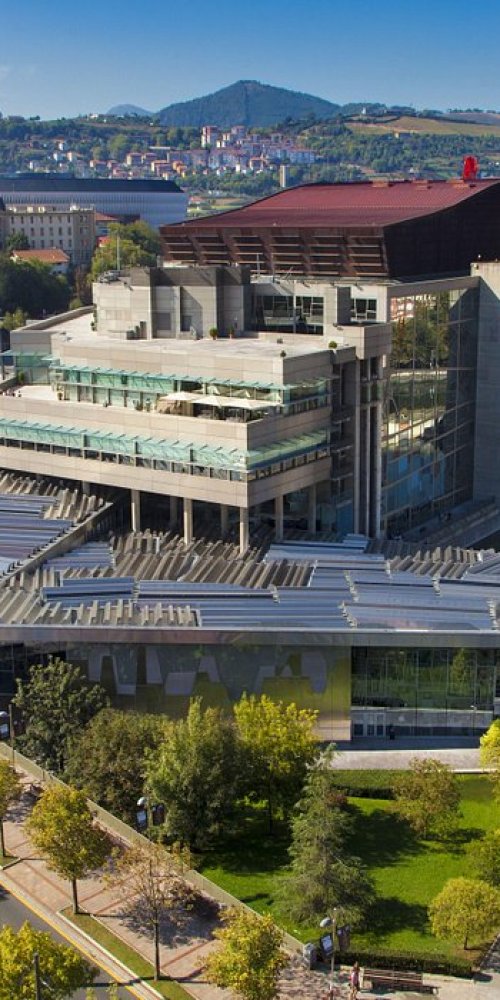 Bilbao dining ambience